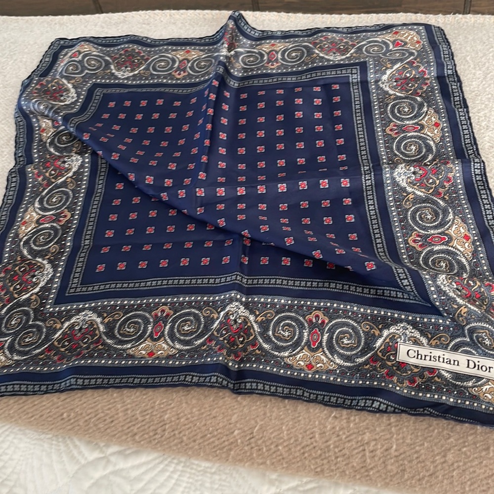NWOT hand rolled Christian Dior scarf/pocket square 100% silk